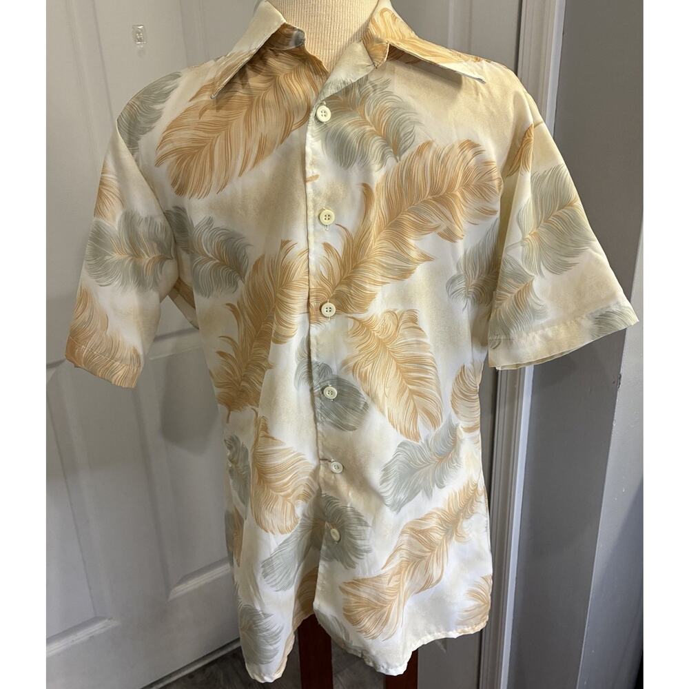 Vintage Golden Arrow Men’s Hawaiian Camp Shirt Size M Yellow Feather print